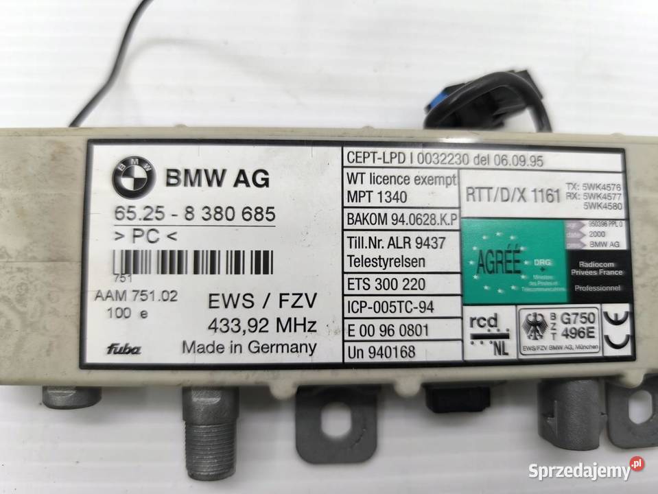 WZMACNIACZ ANTENY BMW E39 25B 8380685