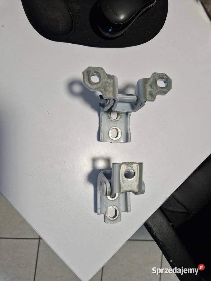 Zawiasy drzwi Mercedes citan w420 Renault kangoo Części samochodowe Złocieniec sprzedam
