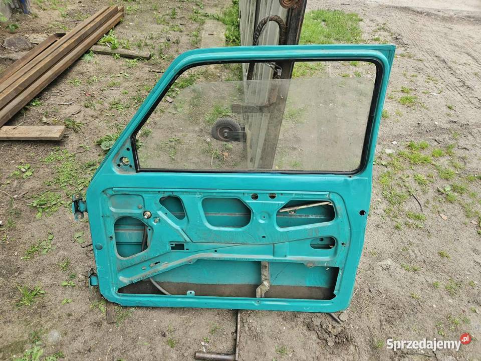 Drzwi do malucha fiat 126p praw lewe