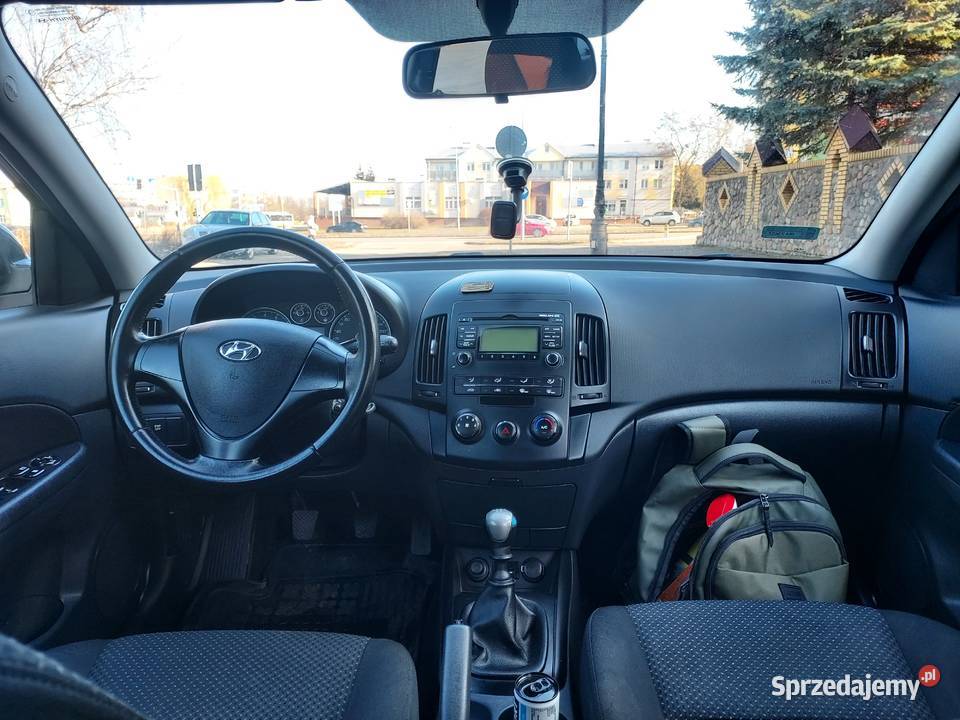 HYUNDAI i30 14 benzyna zadbany kombi