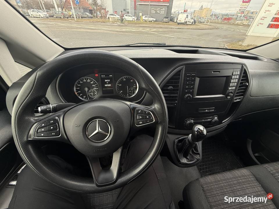 Mercedes Vito hak kamera cofania