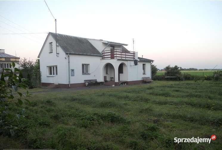 Dom gotowy do zamieszkania z ładną działką 1400m2 Czemierniki sprzedam