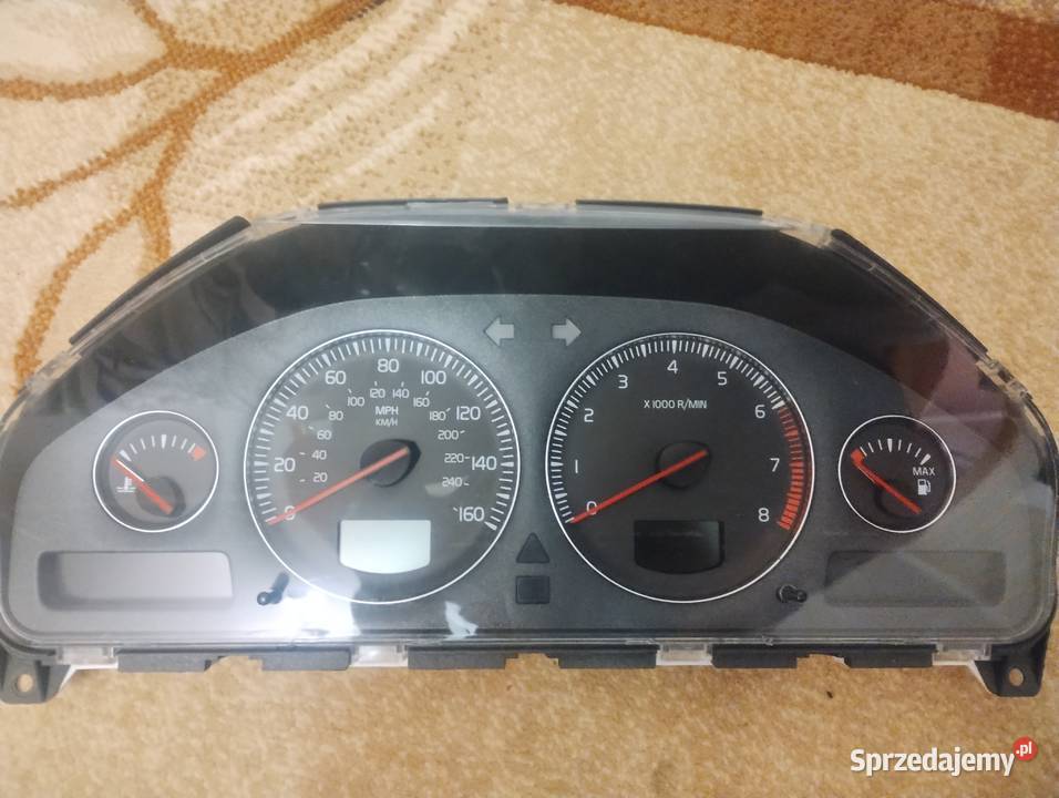 Licznik Volvo XC90 2005r benzyna automat polskie osobowe Międzyrzec Podlaski sprzedam