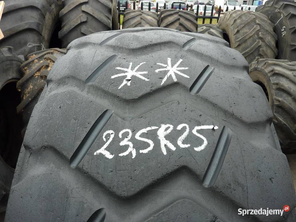 Opona używana przemysłowa 235R25 AEOLUS AL37 Zaścianki sprzedam