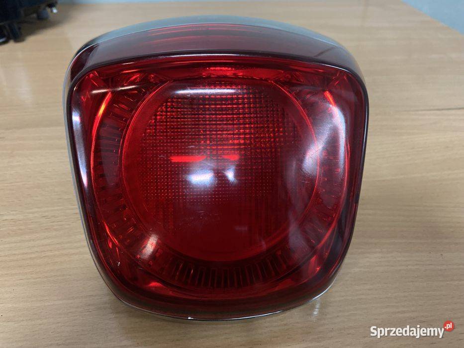 Piaggio Vespa Primavera Lampa Tył TYLNA Sprint