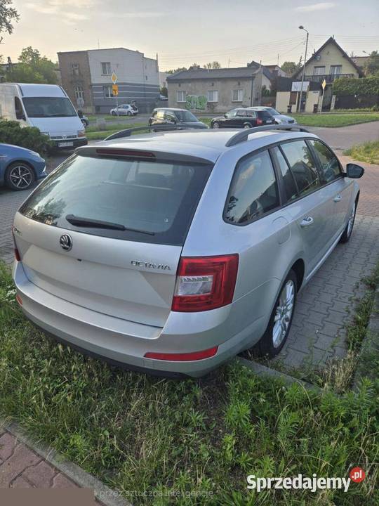 Skoda Octavia 16 TDI Ambition 110 2015r śląskie Czeladź sprzedam