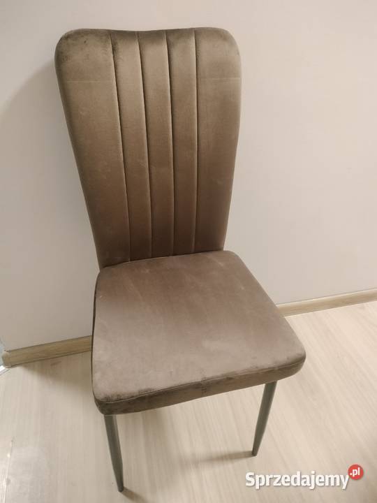 Nowe krzesła welurowe Bojanowo