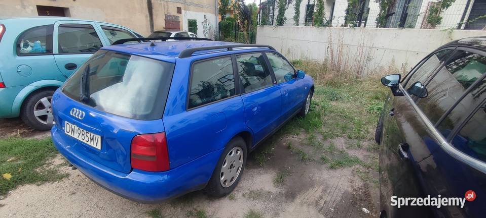 Sprzedam audi a4b5 Wrocław