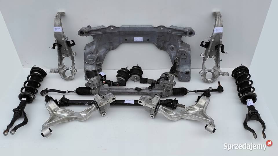 PÓŁOŚ PRZEDNIA INFINITI Q50 4x4