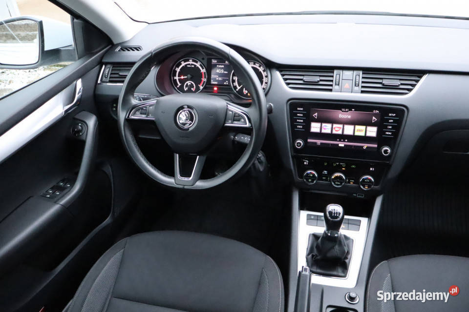 Skoda Octavia 10 TSI radio śląskie