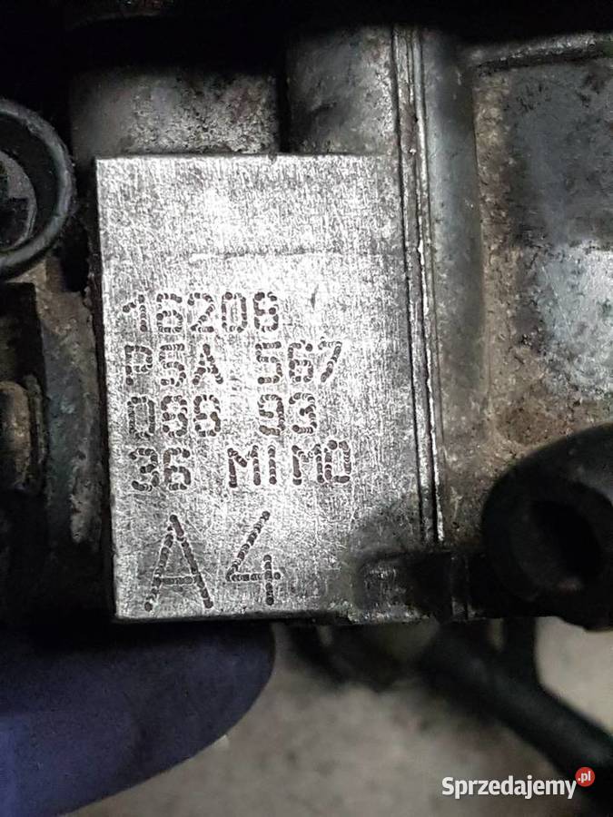 PEUGEOT 106 11 MONOWTRYSK GAZNIK WTRYSKIWACZ PSA osobowe