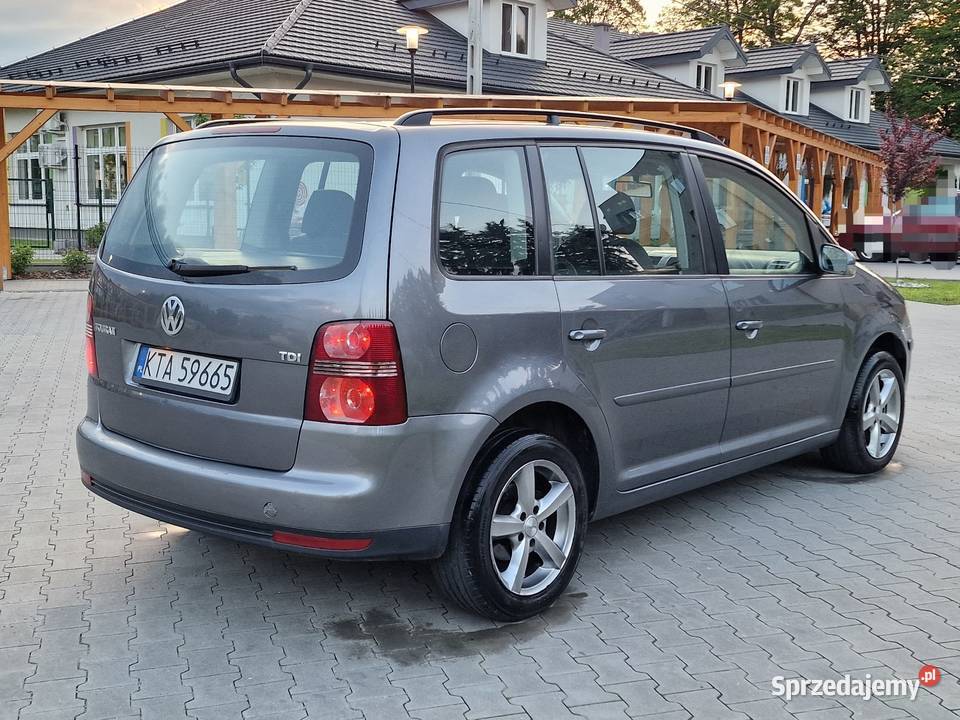 VW Touran Lift 19 TDI 140 Klimatronic Alufelgi Ryglice