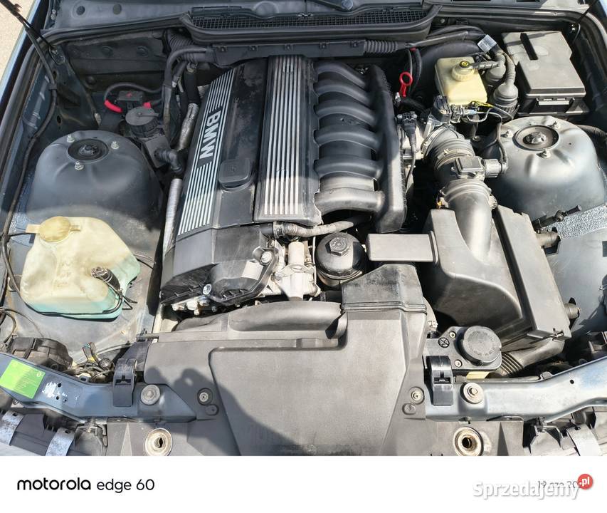 Bmw e36 323i manual m52b25 z vinu e30 e31 e32 radio Rzgów