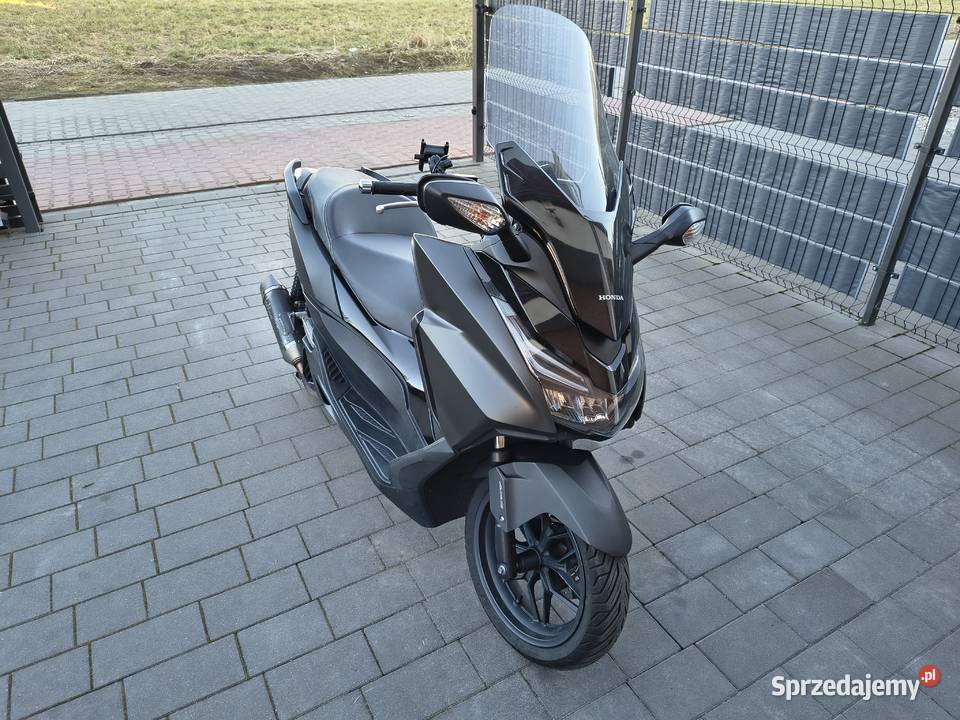Honda FORZA 1253