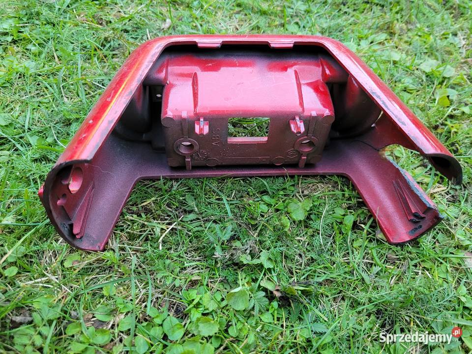 PIAGGIO FREE tyl zadupek oslona lampy Piła