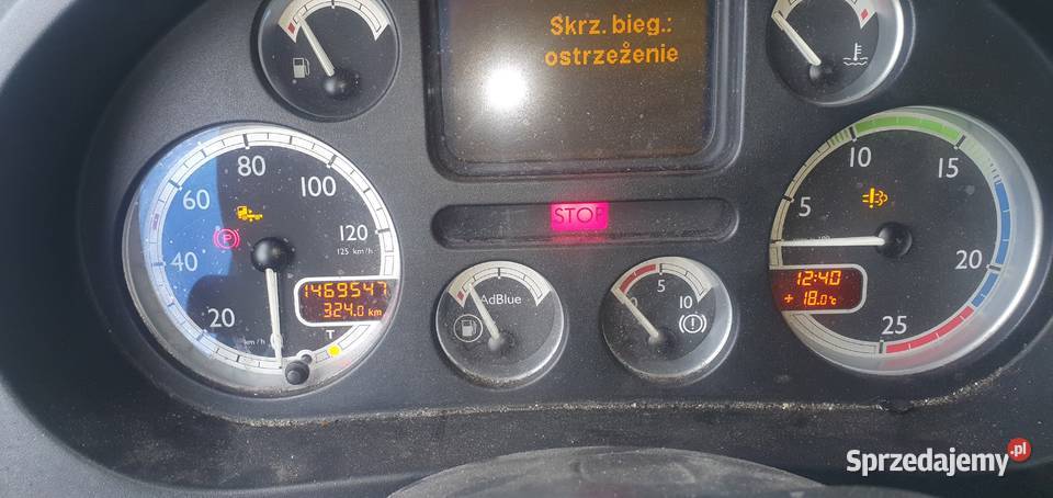 Syndyk sprzeda samochód specjalny pomoc drogowa Karczew