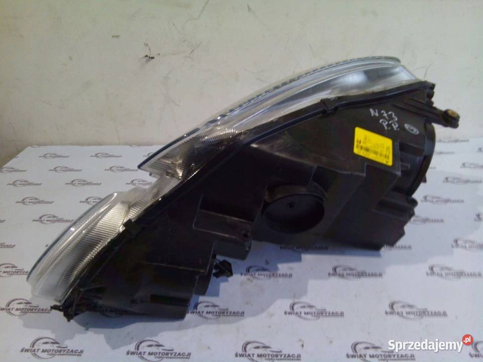 SKODA YETI 12r lampa prawa przód 130702331500 Kielce