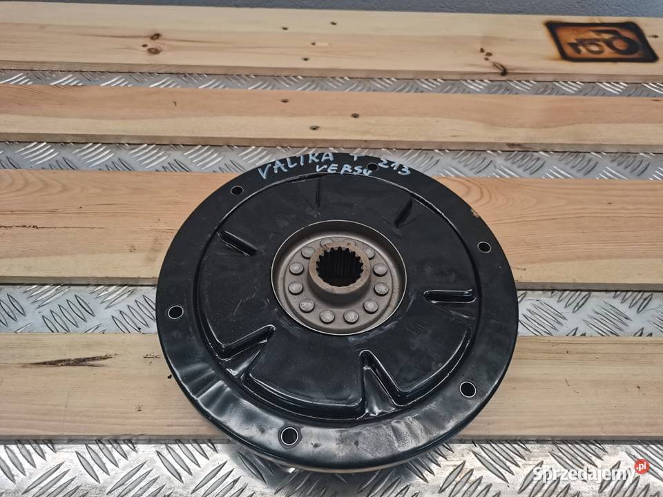 Tlumik drgań skrętnych Valtra T 213 Pozostałe wielkopolskie Wilkowo