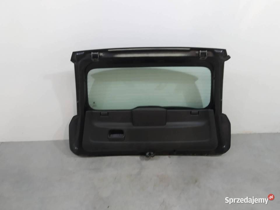 KLAPA TYŁ 3D 876 Fiat Grande Punto