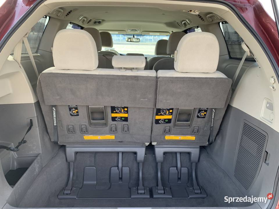 TOYOTA SIENNA 8 OSOB FRA VAT 23 Kraków
