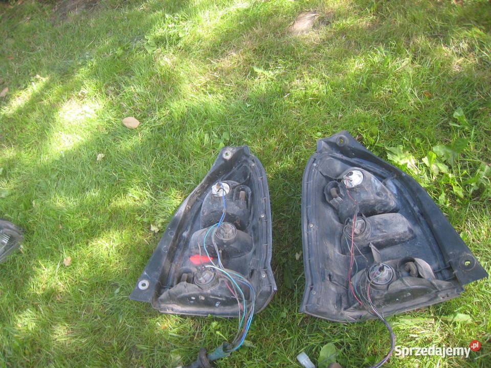Lampa tylna prawa lewa Suzuki alto V 9804 osobowe Lampy tylne małopolskie Kraków