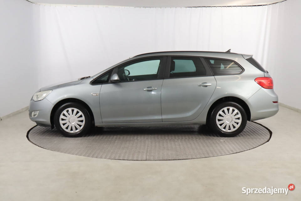 Opel Astra 17 CDTI srebrny