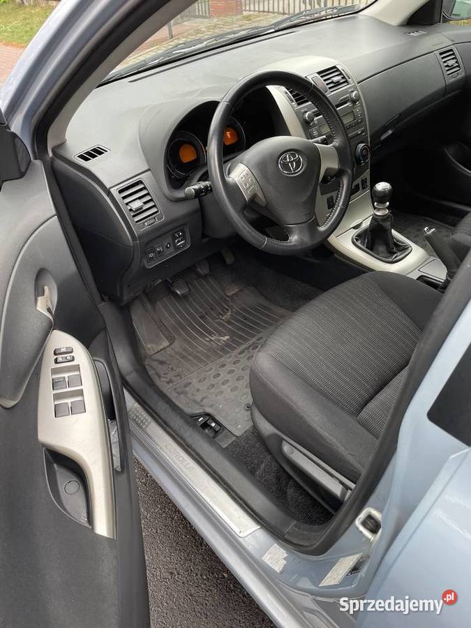 Toyota Corolla Toyota Corolla drugi właściciel z 2000cm3 Toruń sprzedam
