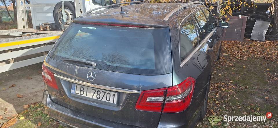 MERCEDES E 220 D AMG uszkodzony lubelskie