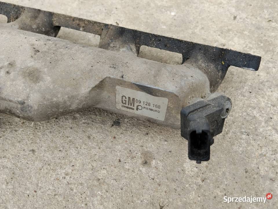 Kolektor ssący opel 17Dtl Rok produkcji 1998 Motoryzacja