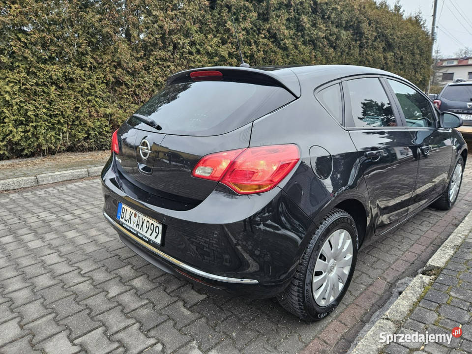 Opel Astra Lifcie Nowy rozrząd Podgrzewane VAT marża Ruda Śląska sprzedam