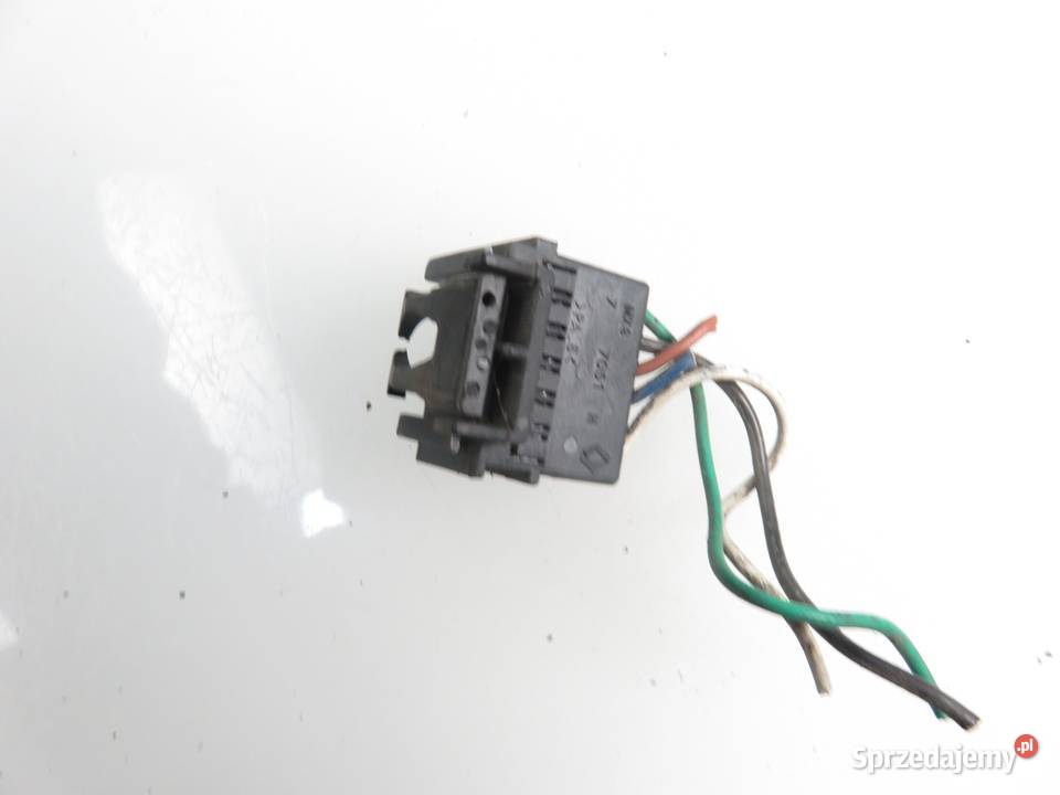 LAMPA PRAWA TYLNA RENAULT KANGOO I KLAPA