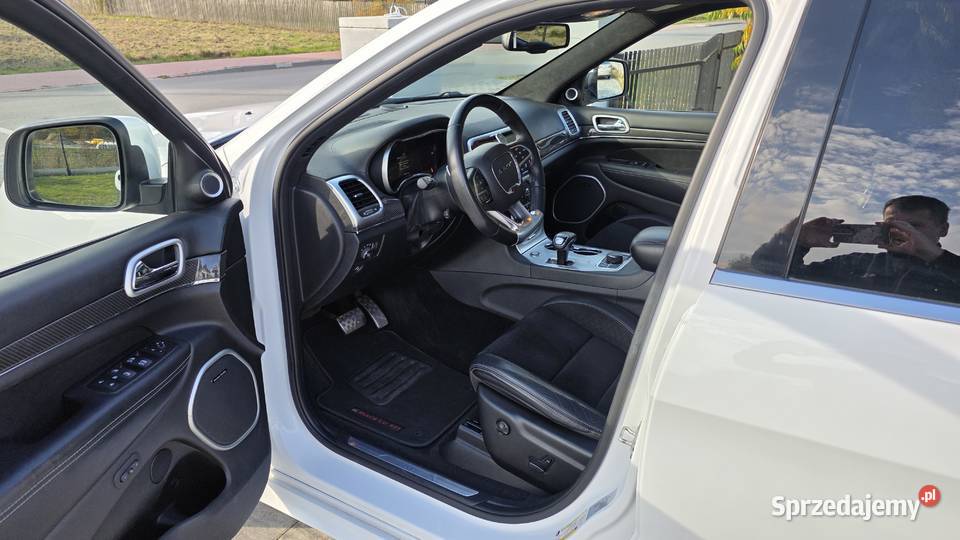 Jeep Grand Cherokee 64 V8 SRT Europa Gaz Prins nieuszkodzony Wandzin