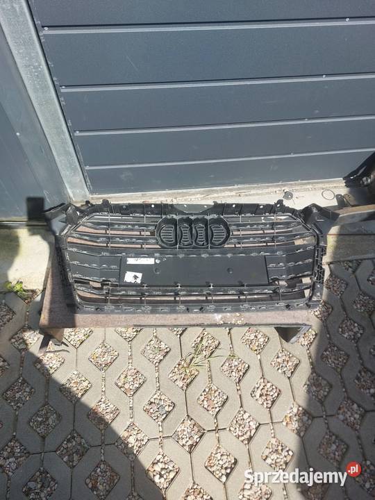 GRILL GRIL ATRAPA CHŁODNICY AUDI A5 F5 SLINE Wejherowo