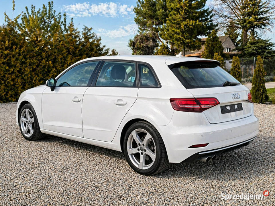 Audi A3 Sportback 8V 2012 Rok produkcji 2018 wielkopolskie Sadlno
