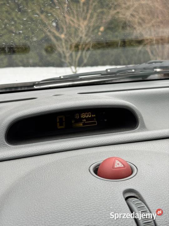 Sprzedam Twingo 1 z 2003 Silnik 12 16v 75 elektryczne lusterka Twingo Skrzyszów sprzedam