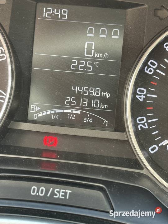 Skoda Fabia III 2016r gniazdo USB Pacyna