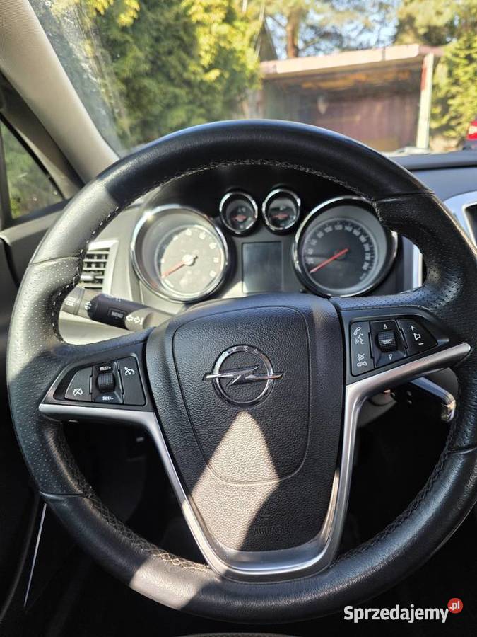 Opel Astra J 16T aluminiowe felgi mazowieckie Czersk