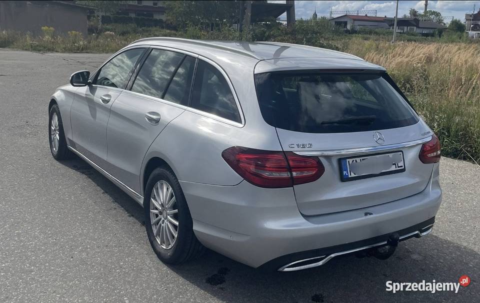 Sprzedam Mercedes 16 diesel 2015 Cklasa nieuszkodzony Kraków