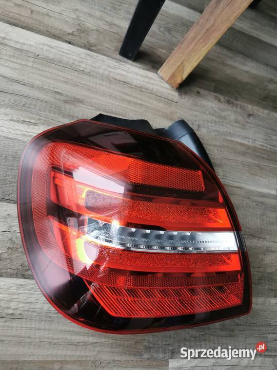 MERCEDES GLA W156 LIFT LAMPA LEWA TYŁ TYLNA LED dolnośląskie Pielgrzymka