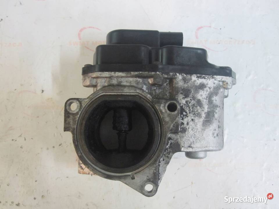 PASSAT GOLF 20 TDI CBA CBAB 140 10r przepustnica Kielce