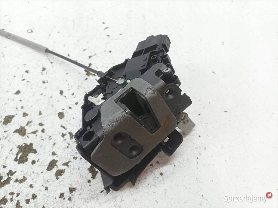 ZAMEK DRZWI LEWY PRZÓD EU 6M2AR21813ED Ford osobowe sprzedam