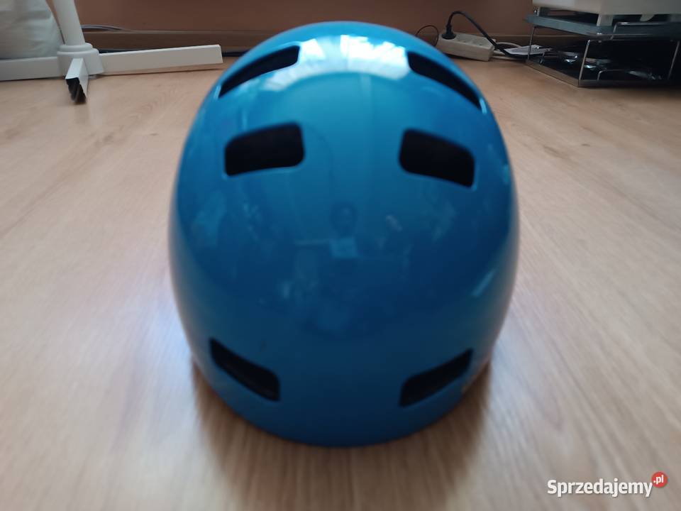 Kask dziecka na snowboard narty firmy UVEX Szczyrk