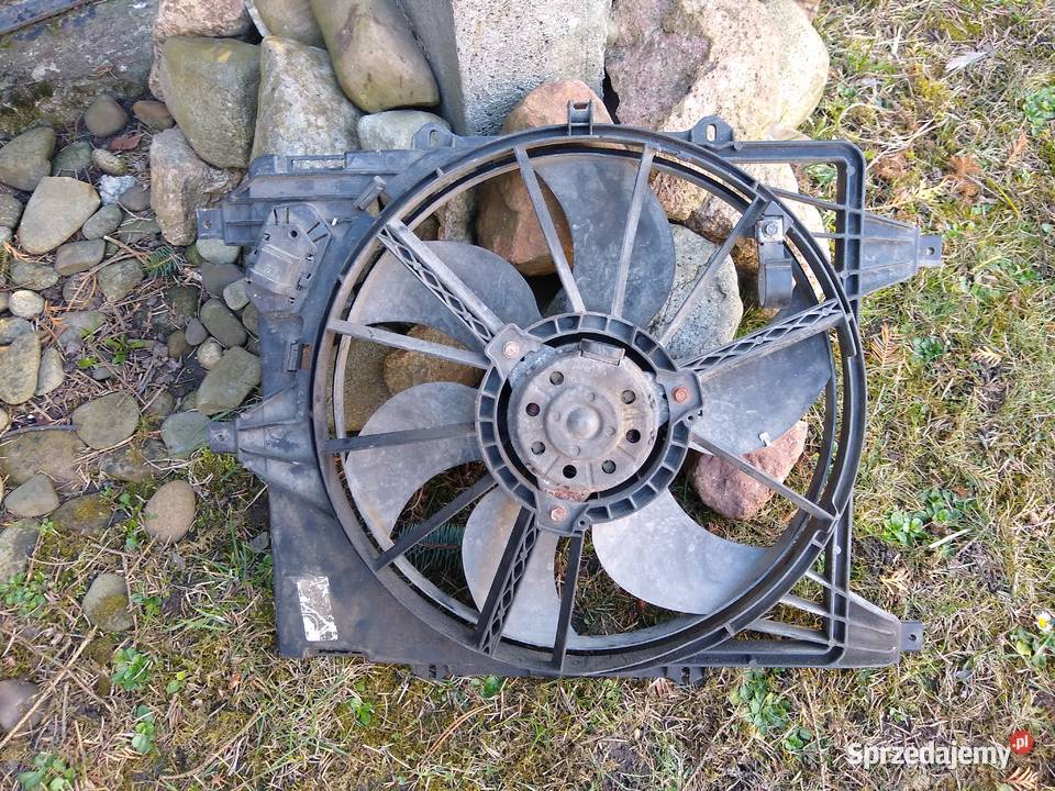 Wentylator chłodnicy clio II 14 8V Układ chłodzenia sprzedam