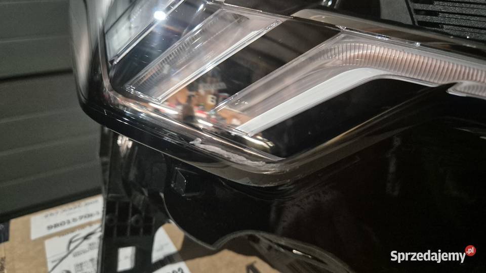 Audi Q3 Lampa prawa 83A941034 Zgorzelec