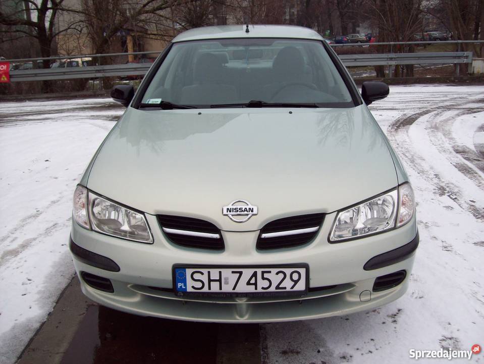 Nissan Almera 2002r 15 benzyna welurowa tapicerka Chorzów