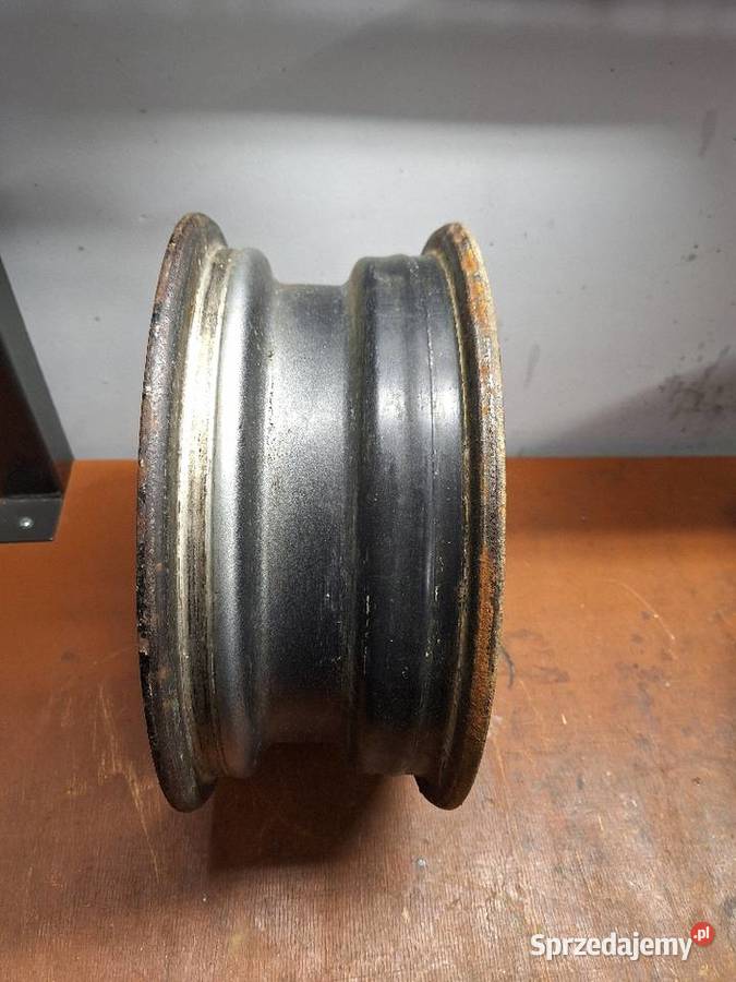 Felga stalowa r13 vw golf 2 Strzyżów