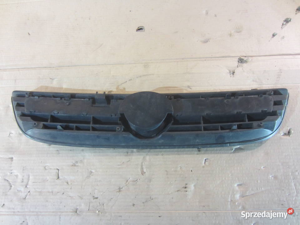 grill atrapa chłodnicy znaczek opel zafira a Szczecin sprzedam