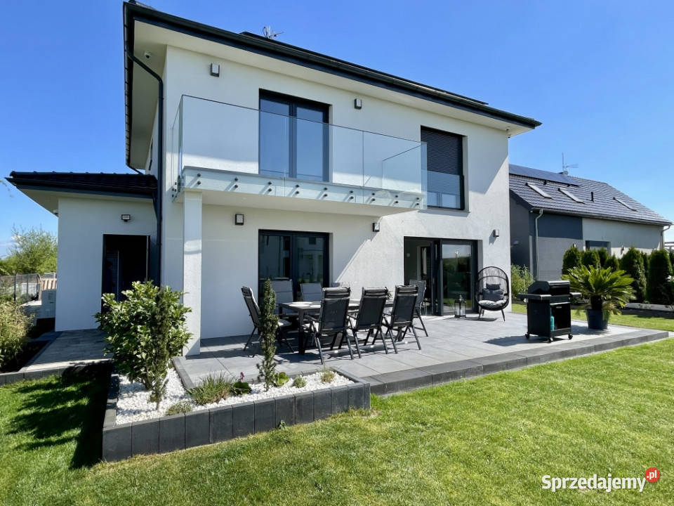 Nowy dom 2023rwolnostojący FV 10kW PC Viessmann Sprzedaż Nieruchomości