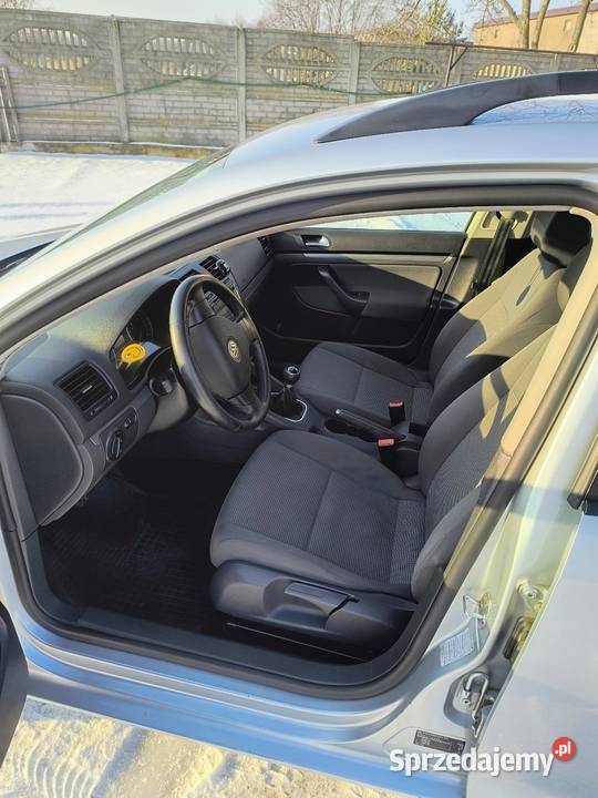 Sprzedam Golf 5 kombi 19 TDI 105 2009 1900cm3
