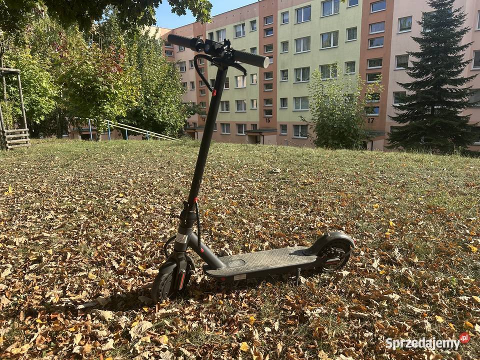 Sprzedam hulajnoge elektryczną AOVO Pro